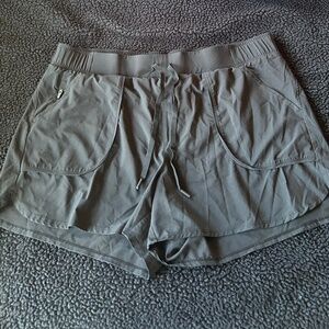 All in Motion Wrinkle Resistant Athletic Shorts | Mid-Rise